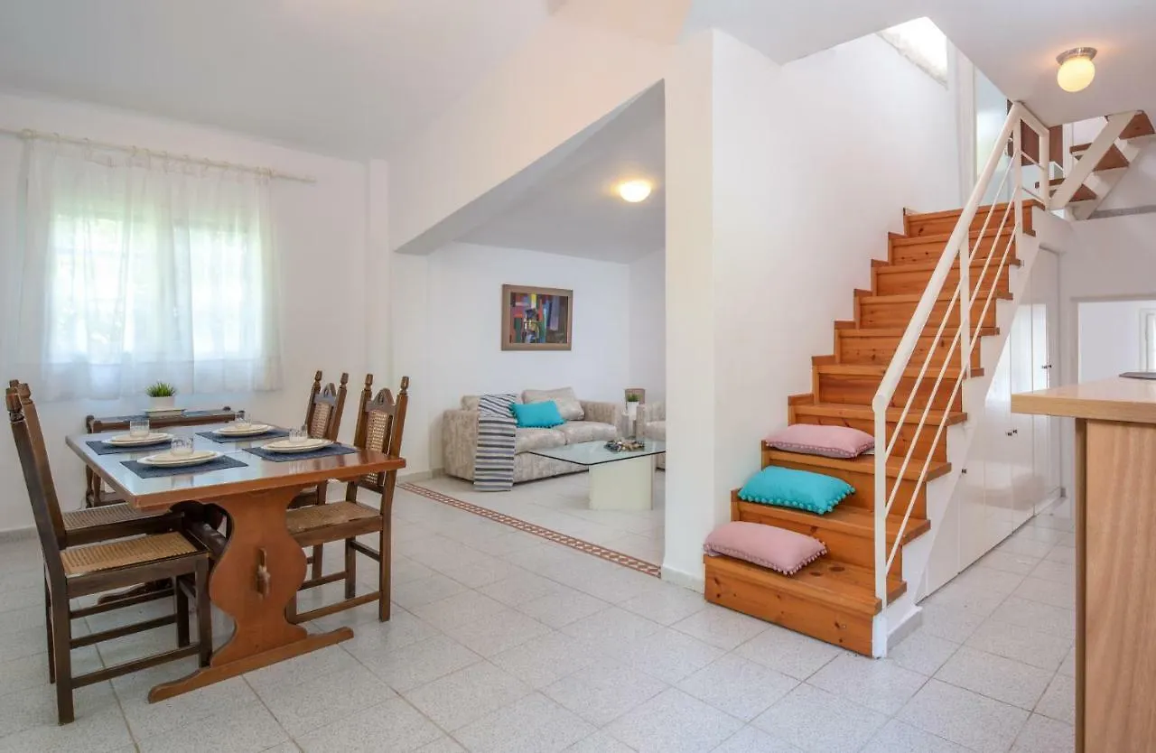 Cyan Villa Elena Sani  0*, Sani (Chalkidiki)